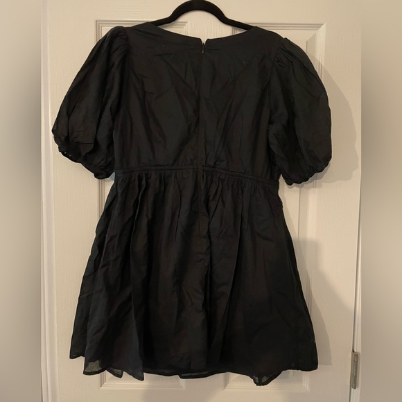 COPY - Puff sleeve dress - Picture 3 of 4